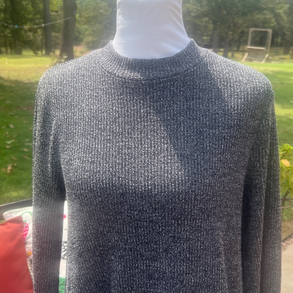 Old Navy Charcoal Long Sleeve Sweater  Dress…….383-Hanger - Picture 4 of 11